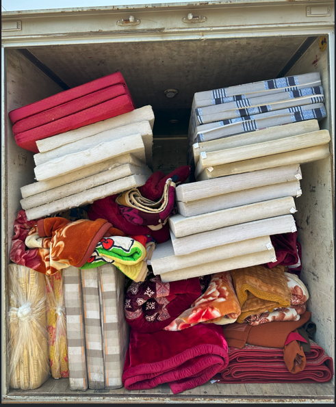 Mở tiệm giặt là có lãi không 
